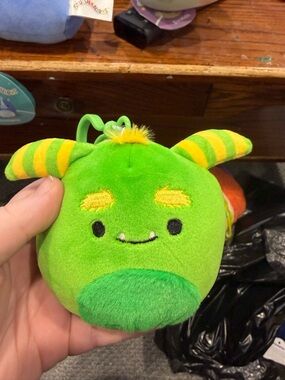 Monster clip Squishmallow